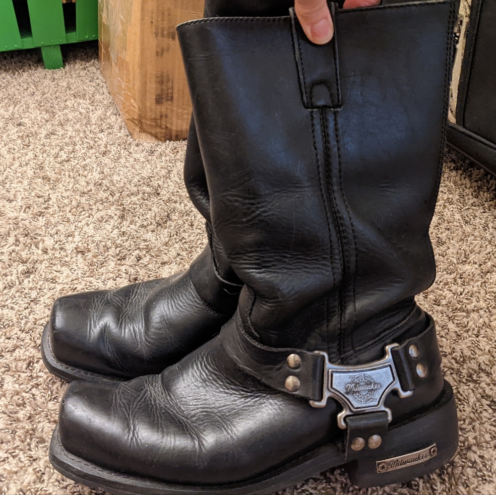 Milwaukee leather motorcycle boots